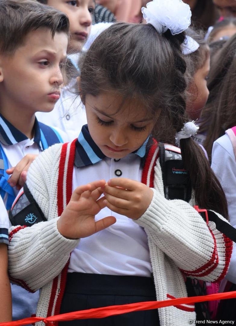 Bu gün Azərbaycanda Bilik Günüdür (FOTO)