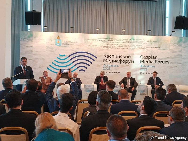 Həştərxanda Xəzər Media Forumunun nümayəndə heyətləri rəhbərlərinin görüşü keçirilib (FOTO)