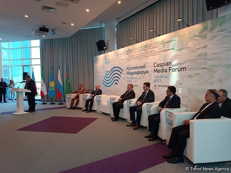 Həştərxanda Xəzər Media Forumunun nümayəndə heyətləri rəhbərlərinin görüşü keçirilib (FOTO)