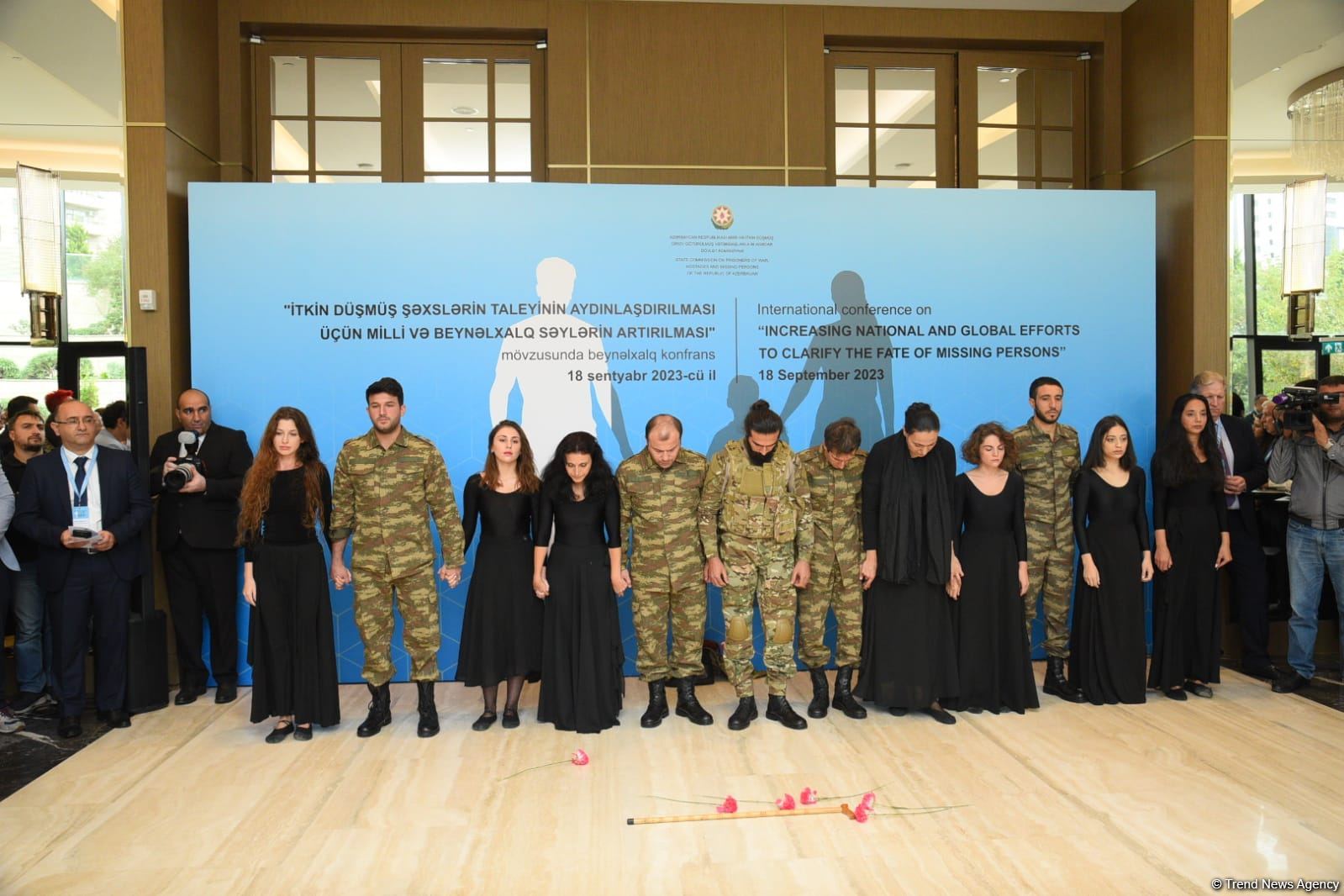 Bakıda itkin düşmüş şəxslərlə bağlı beynəlxalq tədbir keçirilir (FOTO) (YENİLƏNİB)