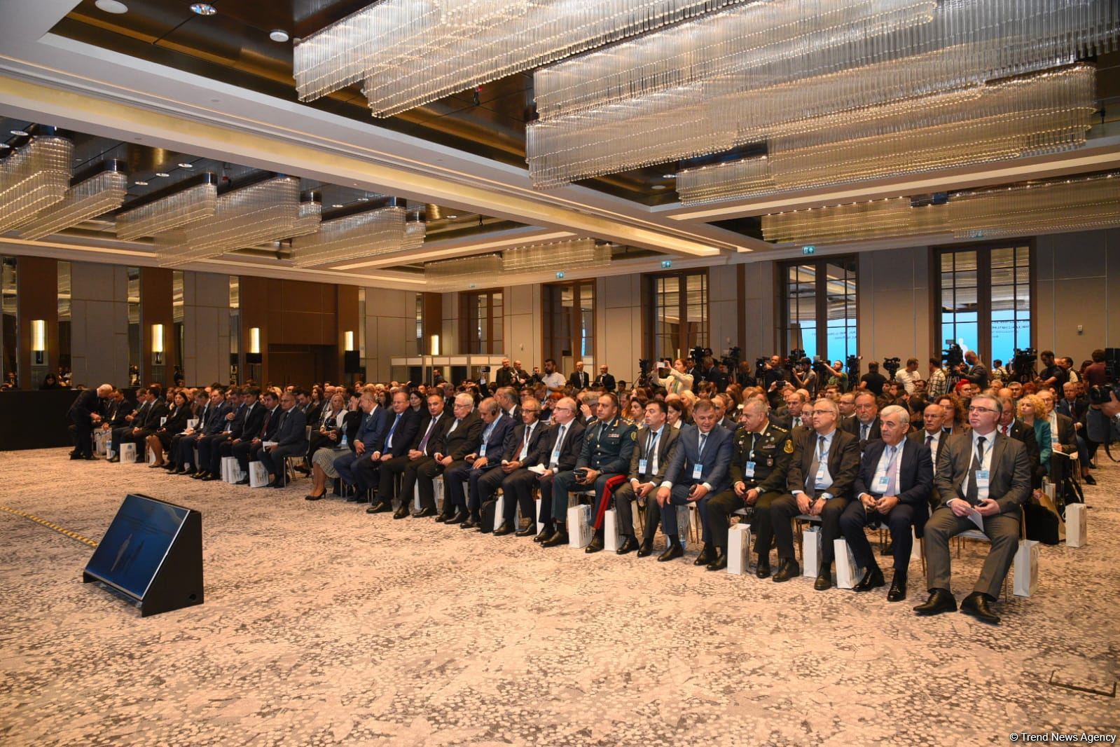 Bakıda itkin düşmüş şəxslərlə bağlı beynəlxalq tədbir keçirilir (FOTO) (YENİLƏNİB)