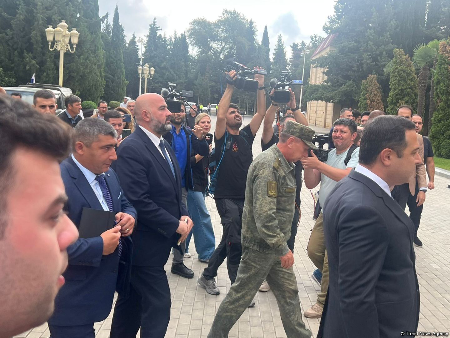 Qarabağın erməni sakinlərinin nümayəndələri ilə Yevlaxda görüş keçirilib (FOTO/VİDEO)