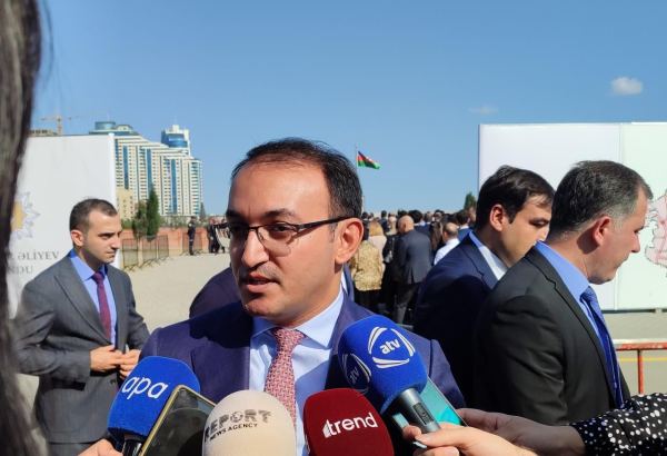 Azərbaycan qanunvericiliyinə uyğun yaşamaq istəyən erməni sakinlər bütün xidmətlərdən yararlana biləcəklər - Ülvi Mehdiyev