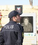 Azərbaycan xalqı qəhrəman şəhidlərini anır (FOTO)