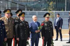 Dövlət və ictimaiyyət nümayəndələri Zəfər parkını ziyarət etməyə davam edir (FOTO)