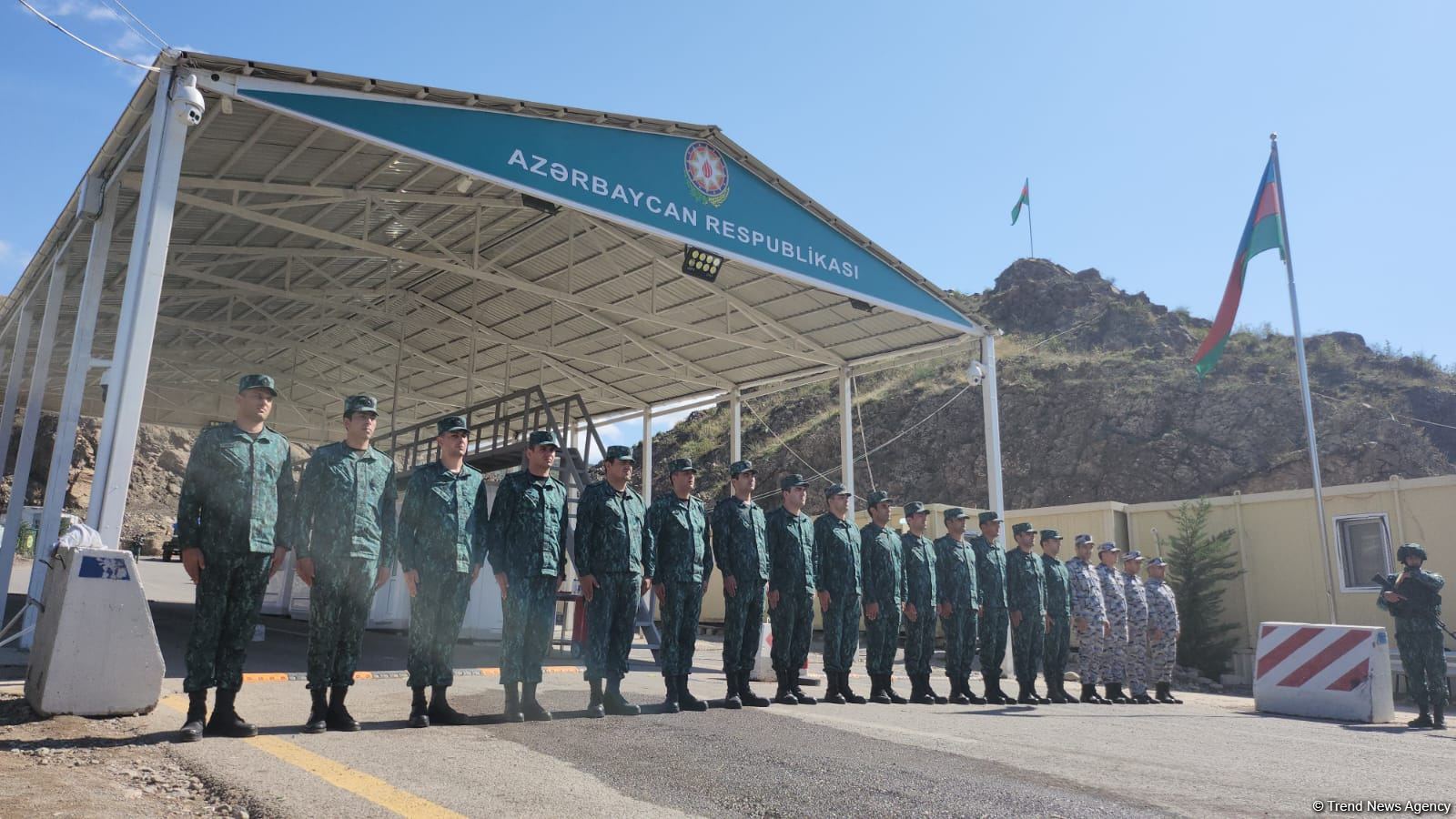 Anım Günü ilə əlaqədar Laçın SBM-də bir dəqiqəlik sükut elan edildi (FOTO)