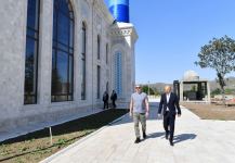 Prezident İlham Əliyev Heydər Əliyev Fondu tərəfindən inşa edilən Zəngilan şəhər məscidində görülən işlərlə tanış olub (FOTO/VİDEO) (YENİLƏNİB)