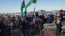 Otuz il əvvəl Füzulidə itkin düşən hərbçinin nəşi Salyana gətirilib - Dəfn edilib (FOTO/VİDEO)