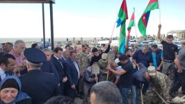 Otuz il əvvəl Füzulidə itkin düşən hərbçinin nəşi Salyana gətirilib - Dəfn edilib (FOTO/VİDEO)