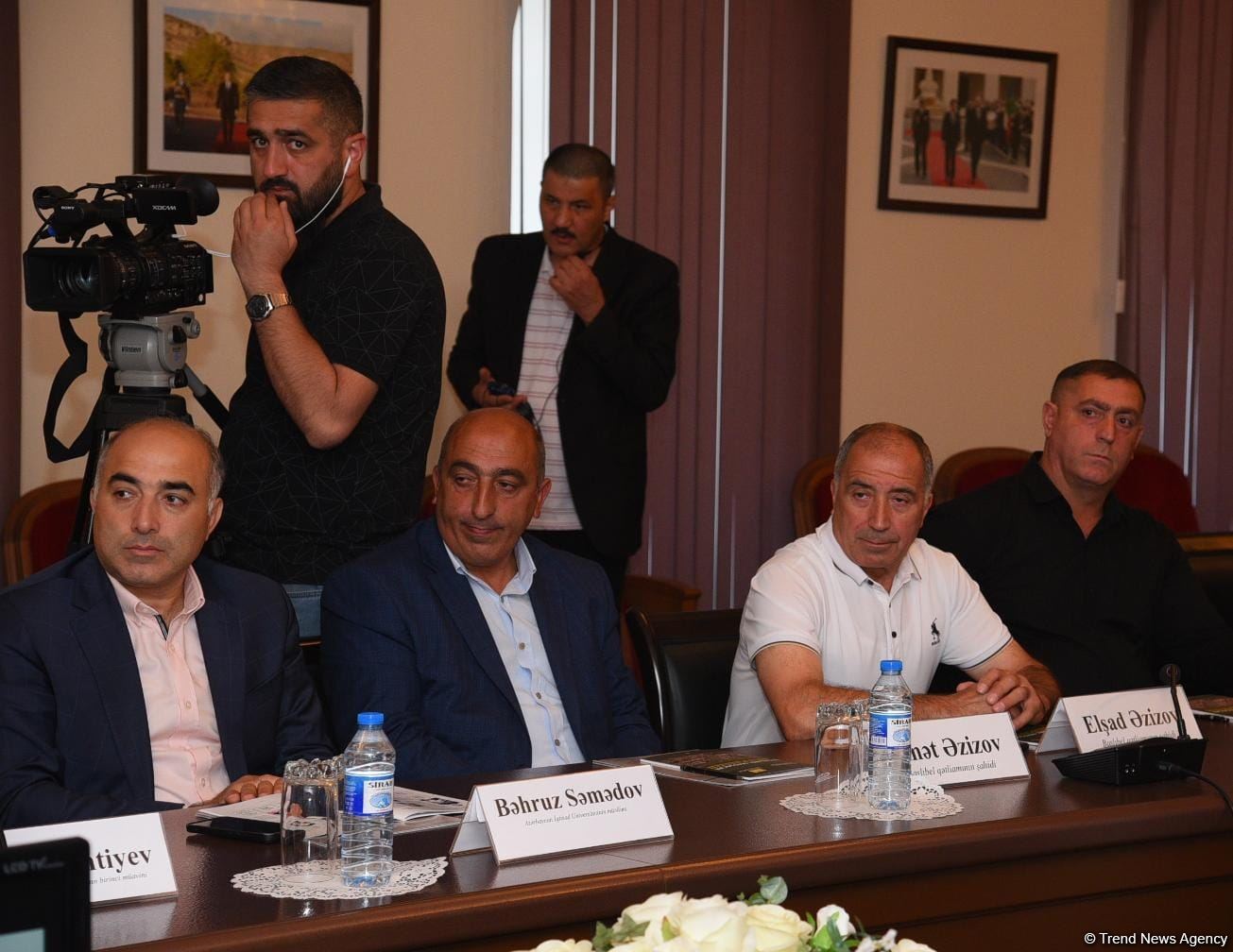 Başlıbel qətliamı ilə bağlı Azərbaycan və ingilis dillərində hesabat nəşr olunub (FOTO)