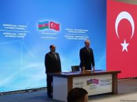 Azərbaycan və Türkiyə külək enerjisi layihəsinin hazırlanması üzrə yol xəritəsini imzalayıb (FOTO)