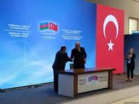 Azərbaycan və Türkiyə külək enerjisi layihəsinin hazırlanması üzrə yol xəritəsini imzalayıb (FOTO)
