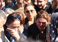 Qənirə Paşayeva dəfn edildi (FOTO/VİDEO) (YENİLƏNİB)