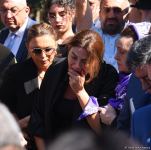 Qənirə Paşayeva dəfn edildi (FOTO/VİDEO) (YENİLƏNİB)