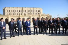 Qənirə Paşayeva ilə vida mərasimi başa çatıb (FOTO/VİDEO) (YENİLƏNİB)