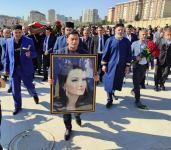 Qənirə Paşayeva ilə vida mərasimi başa çatıb (FOTO/VİDEO) (YENİLƏNİB)