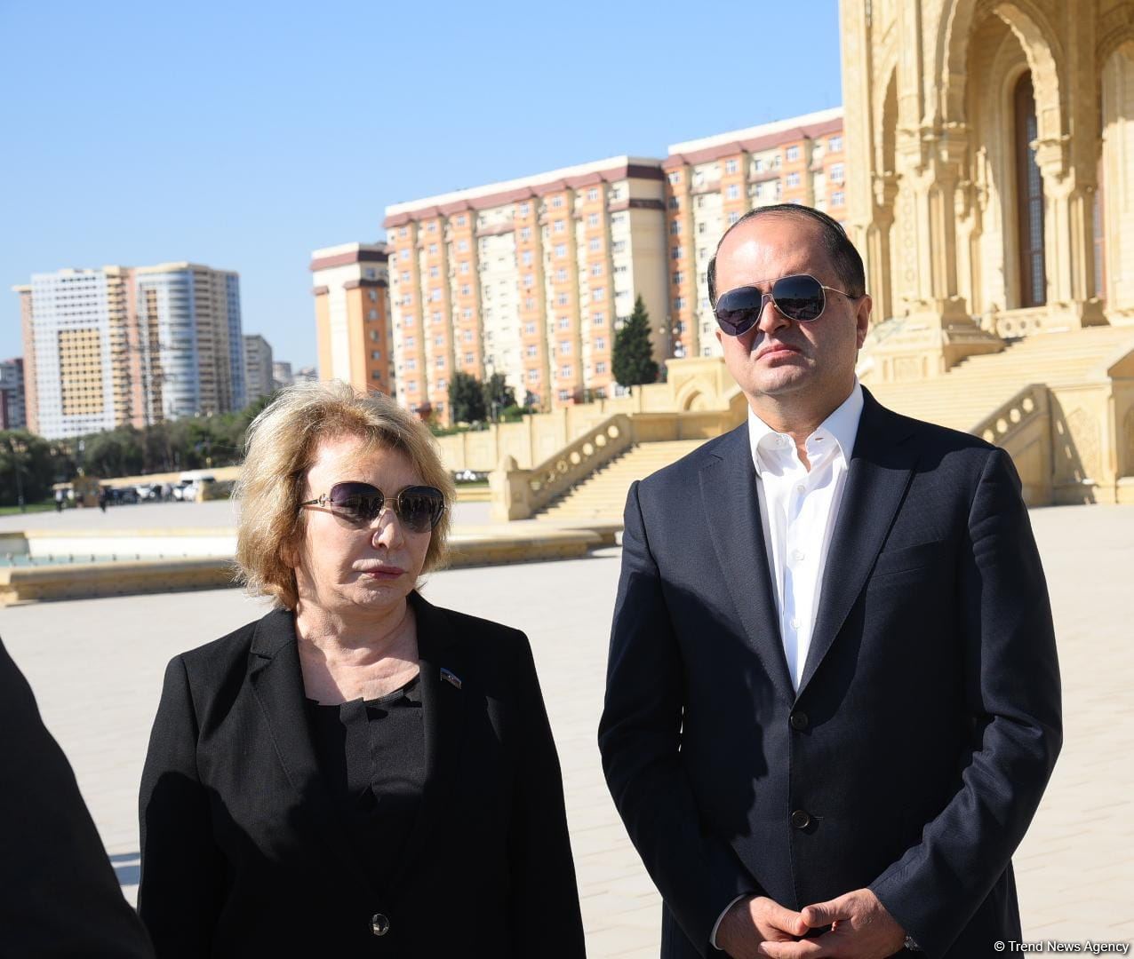 Qənirə Paşayeva ilə vida mərasimi başa çatıb (FOTO/VİDEO) (YENİLƏNİB)