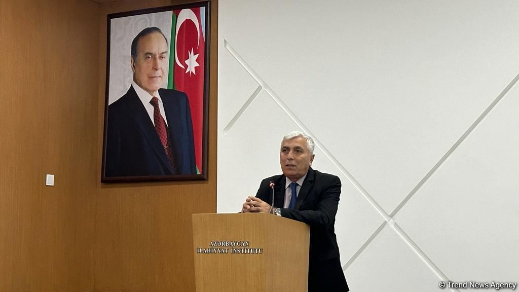 Azərbaycandan danışarkən xalqımızın tolerantlığından qürurla bəhs edirik - Robert Mobili