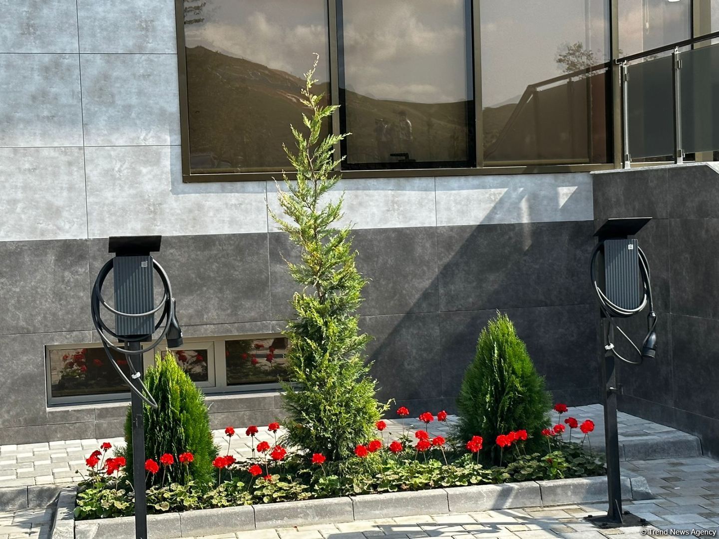 Cəbrayıl Rəqəmsal İdarəetmə Mərkəzi elektrik enerjisini real vaxt rejimində istehlakçıya çatdıracaq (FOTO/VİDEO)