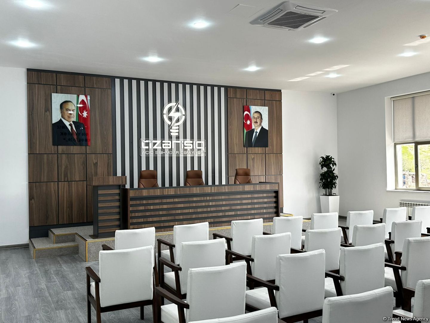 Cəbrayıl Rəqəmsal İdarəetmə Mərkəzi elektrik enerjisini real vaxt rejimində istehlakçıya çatdıracaq (FOTO/VİDEO)