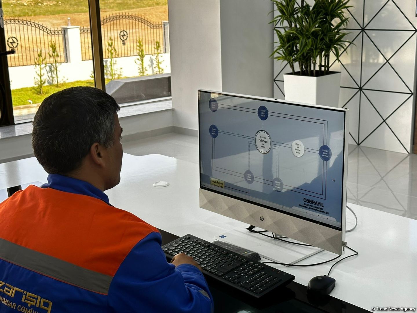 Cəbrayıl Rəqəmsal İdarəetmə Mərkəzi elektrik enerjisini real vaxt rejimində istehlakçıya çatdıracaq (FOTO/VİDEO)