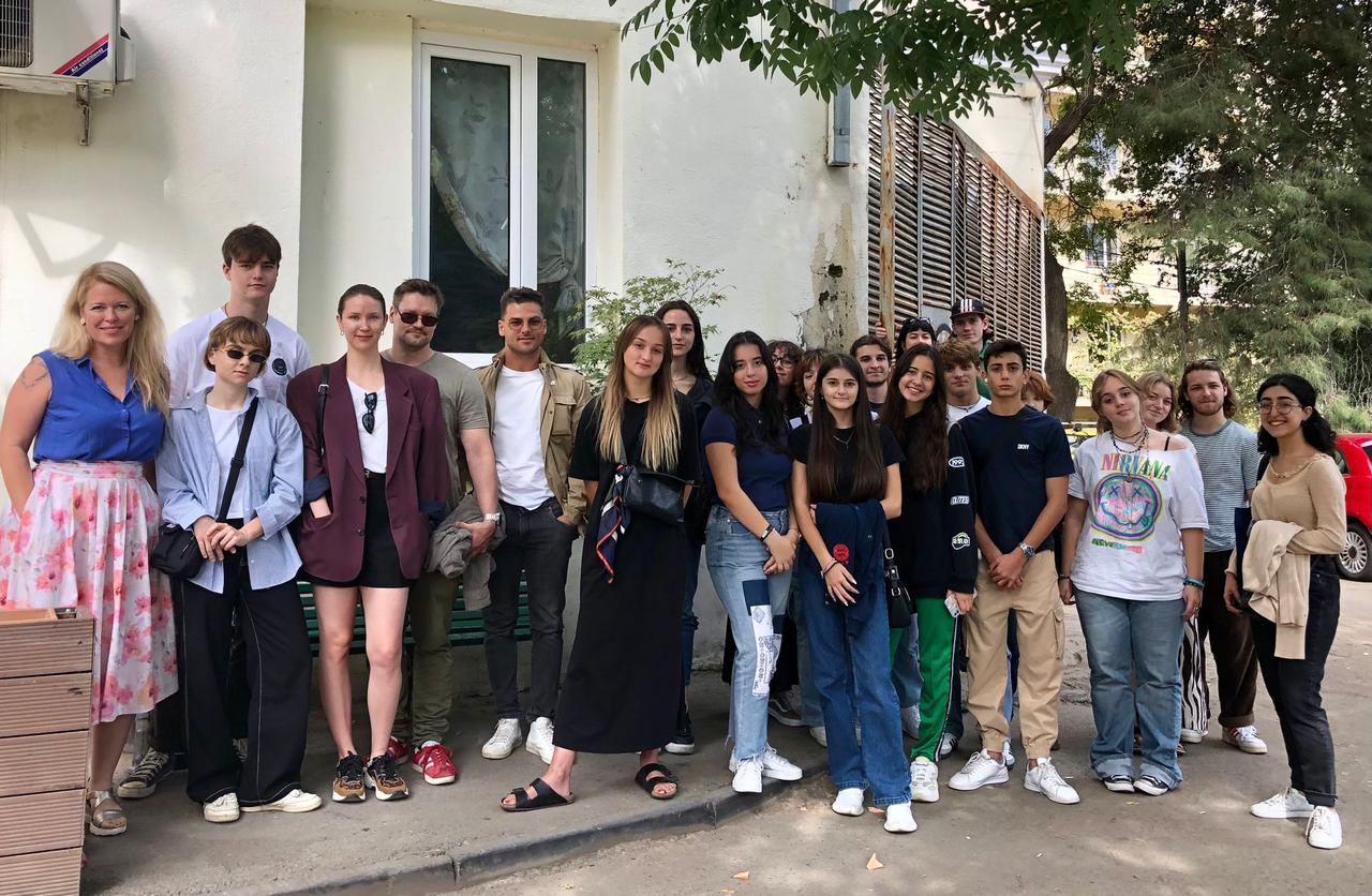 Azərbaycan yeniyetmələri Tiflisdə keçirilən “TAOBA” Beynəlxalq Yeniyetmə Film Festivalına dəvət alıb (FOTO)