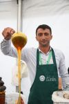 Bakının mərkəzində "bal kimi" yarmarka (FOTOREPORTAJ)