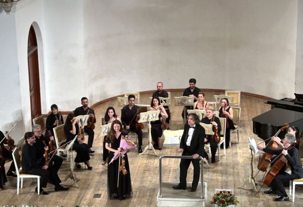 Filarmoniyada Dövlət Kamera Orkestrinin konserti təşkil olunub (FOTO)