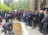 Xoşbəxt Yusifzadə dəfn olundu (FOTO)