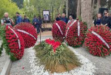 Xoşbəxt Yusifzadə dəfn olundu (FOTO)