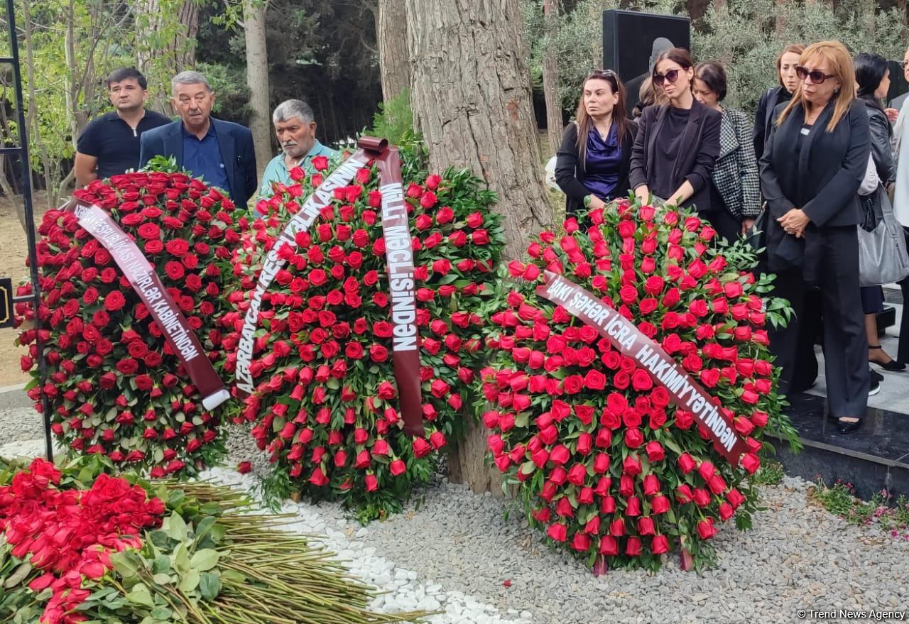 Xoşbəxt Yusifzadə dəfn olundu (FOTO)