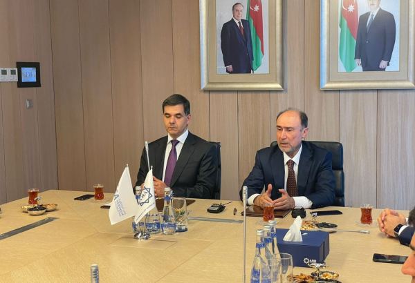 Azərbaycanda bank-sığorta modelinin tətbiqinə başlanılır (FOTO)