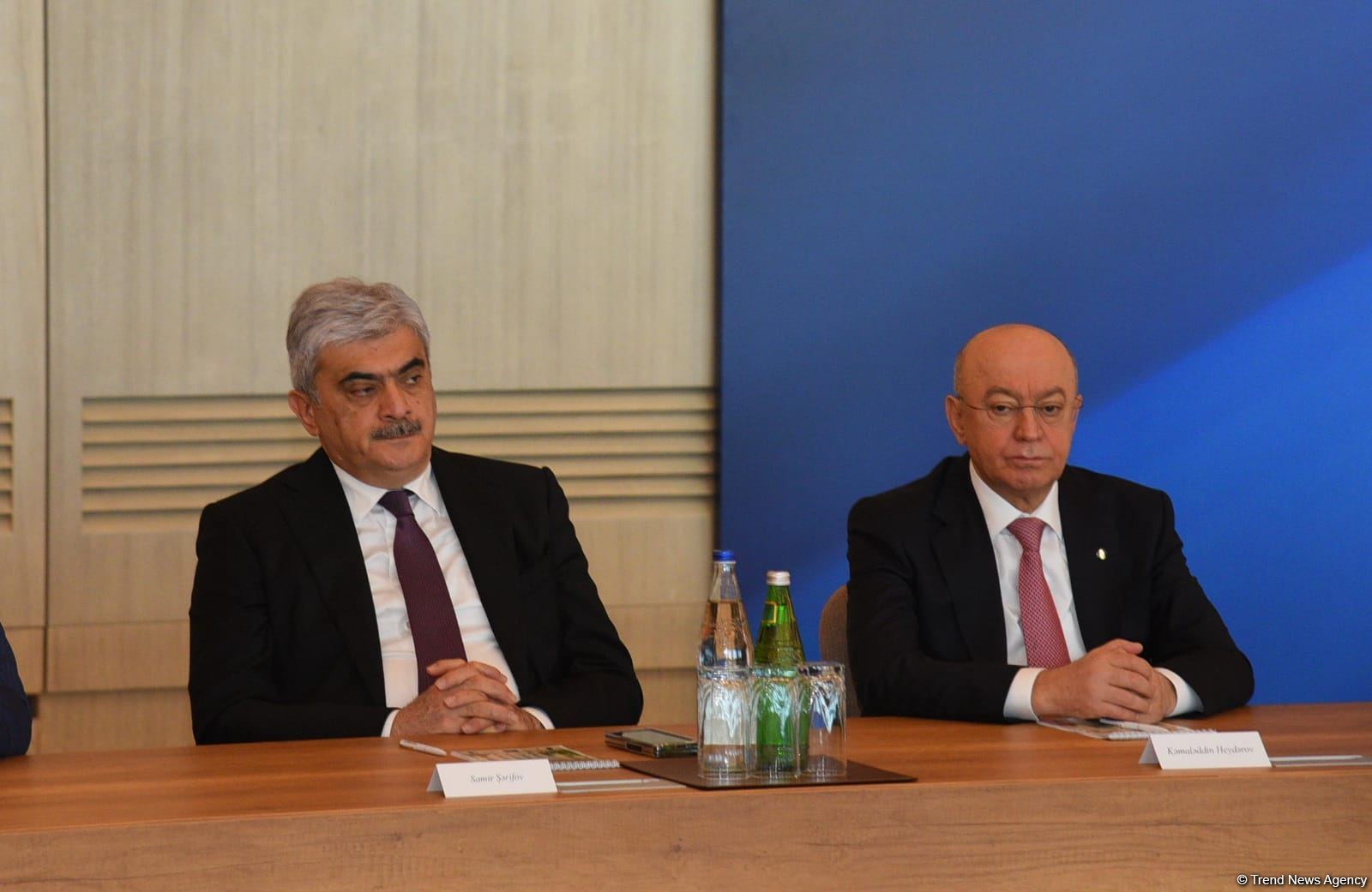 Bakıda "Vətənə, xalqa və dövlətçiliyə misilsiz xidmətin 20 ili" mövzusunda konfrans keçirilib (FOTO) (YENİLƏNİB)