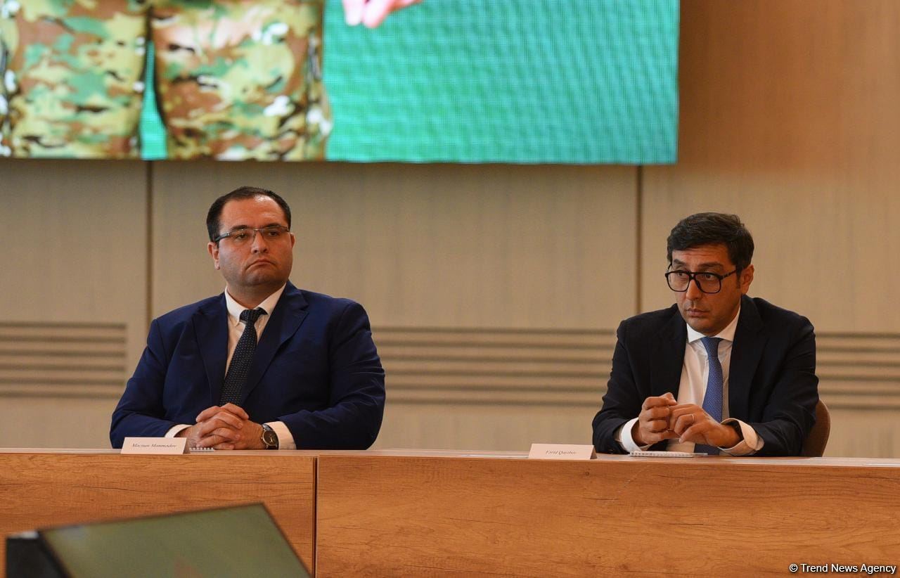 Bakıda "Vətənə, xalqa və dövlətçiliyə misilsiz xidmətin 20 ili" mövzusunda konfrans keçirilib (FOTO) (YENİLƏNİB)
