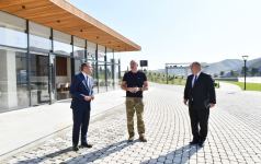Prezident İlham Əliyev Suqovuşan qəsəbəsində istirahət parkının açılışında iştirak edib (FOTO/VİDEO) (YENİLƏNİB)