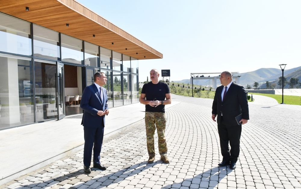 Prezident İlham Əliyev Suqovuşan qəsəbəsində istirahət parkının açılışında iştirak edib (FOTO/VİDEO) (YENİLƏNİB)