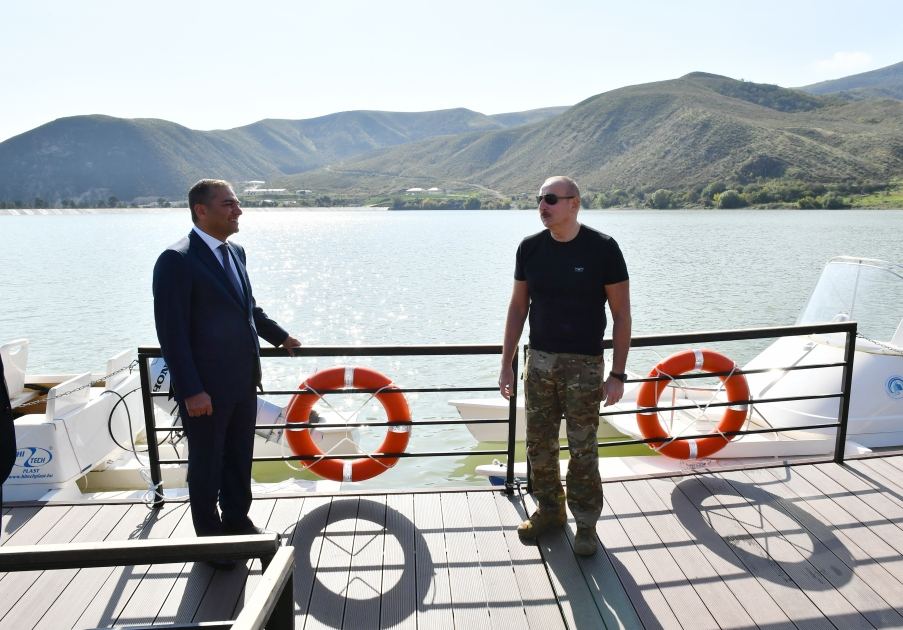 Prezident İlham Əliyev Suqovuşan qəsəbəsində istirahət parkının açılışında iştirak edib (FOTO/VİDEO) (YENİLƏNİB)