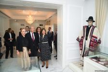Ersin Tatar Beynəlxalq Türk Mədəniyyəti və İrsi Fondunu ziyarət edib (FOTO)