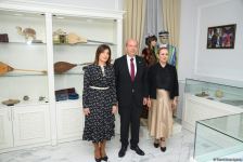 Ersin Tatar Beynəlxalq Türk Mədəniyyəti və İrsi Fondunu ziyarət edib (FOTO)