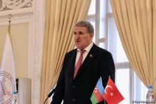 Prezident İlham Əliyevin ucaltdığı Azərbaycan bayrağı heç zaman enməyəcək - 
Türkiyə səfiri (FOTO)