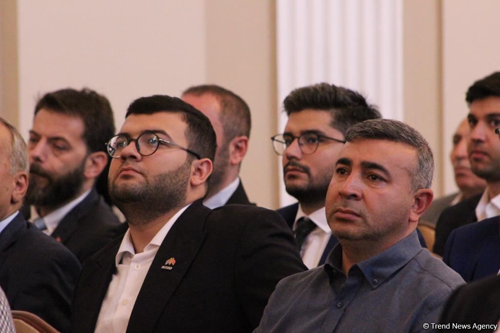 Prezident İlham Əliyevin ucaltdığı Azərbaycan bayrağı heç zaman enməyəcək - 
Türkiyə səfiri (FOTO)