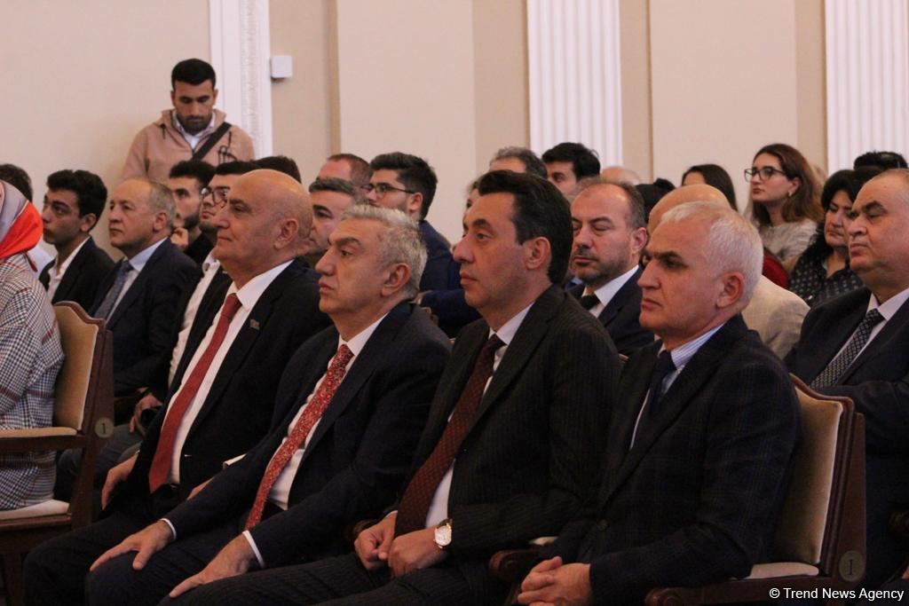 Prezident İlham Əliyevin ucaltdığı Azərbaycan bayrağı heç zaman enməyəcək - 
Türkiyə səfiri (FOTO)