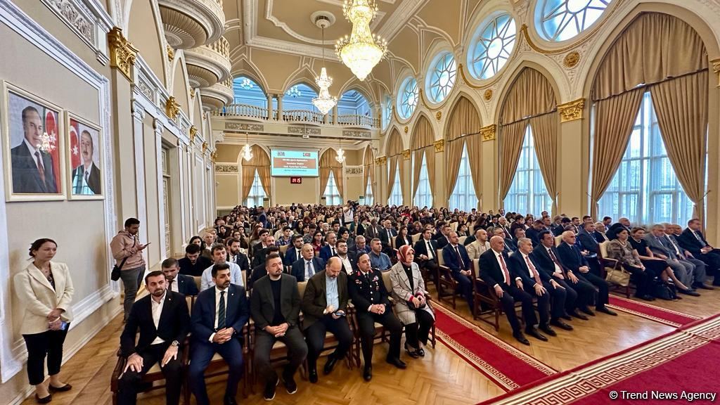 Prezident İlham Əliyevin ucaltdığı Azərbaycan bayrağı heç zaman enməyəcək - 
Türkiyə səfiri (FOTO)