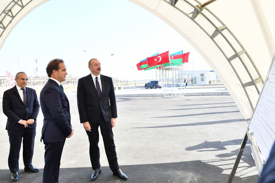 Prezident İlham Əliyev Sumqayıt Kimya Sənaye Parkında yeni müəssisələrin açılış və təməlqoyma mərasimlərində iştirak edib (FOTO/VİDEO) (YENİLƏNİB)