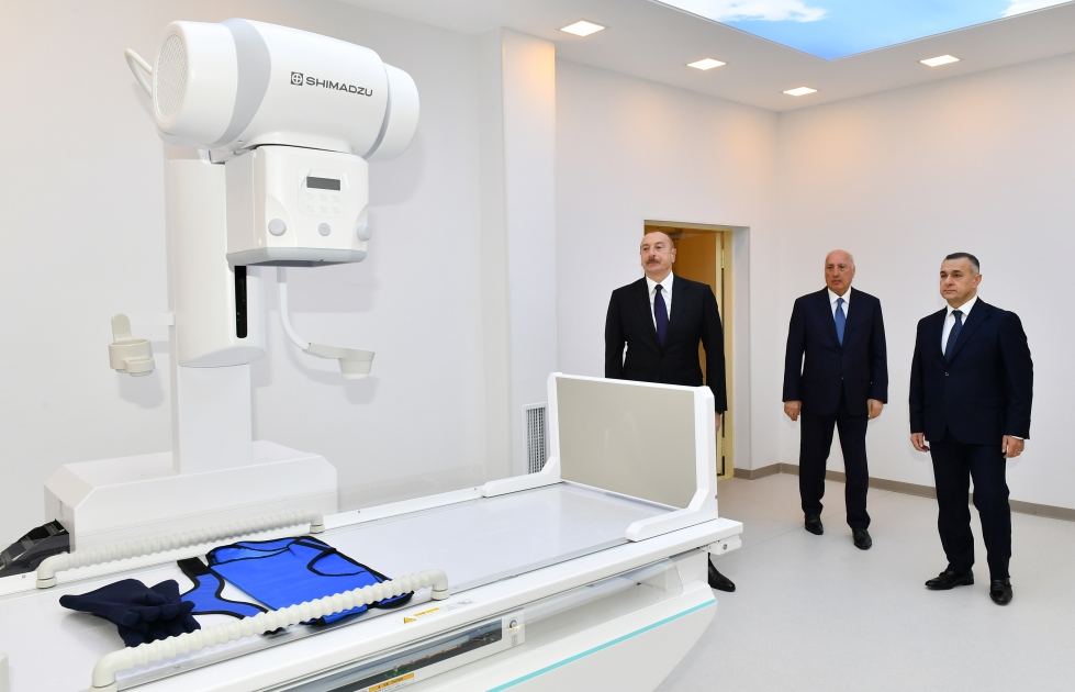 Prezident İlham Əliyev 2 saylı Sumqayıt Şəhər Xəstəxanasının yeni binasının açılışında iştirak edib  (YENİLƏNİB) (FOTO/VİDEO)
