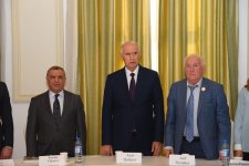 “Ulu Öndər silahdaşlarının xatirələrində" adlı kitab ictimaiyyətə təqdim olunub (FOTO)