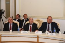 “Ulu Öndər silahdaşlarının xatirələrində" adlı kitab ictimaiyyətə təqdim olunub (FOTO)