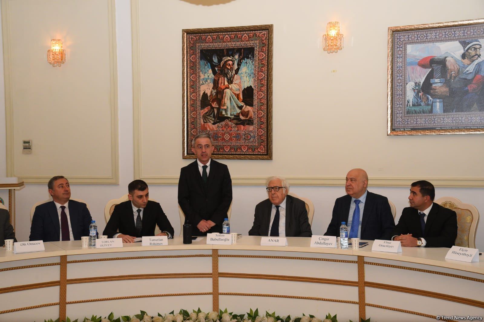 “Ulu Öndər silahdaşlarının xatirələrində" adlı kitab ictimaiyyətə təqdim olunub (FOTO)