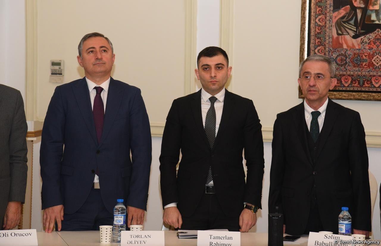 “Ulu Öndər silahdaşlarının xatirələrində" adlı kitab ictimaiyyətə təqdim olunub (FOTO)