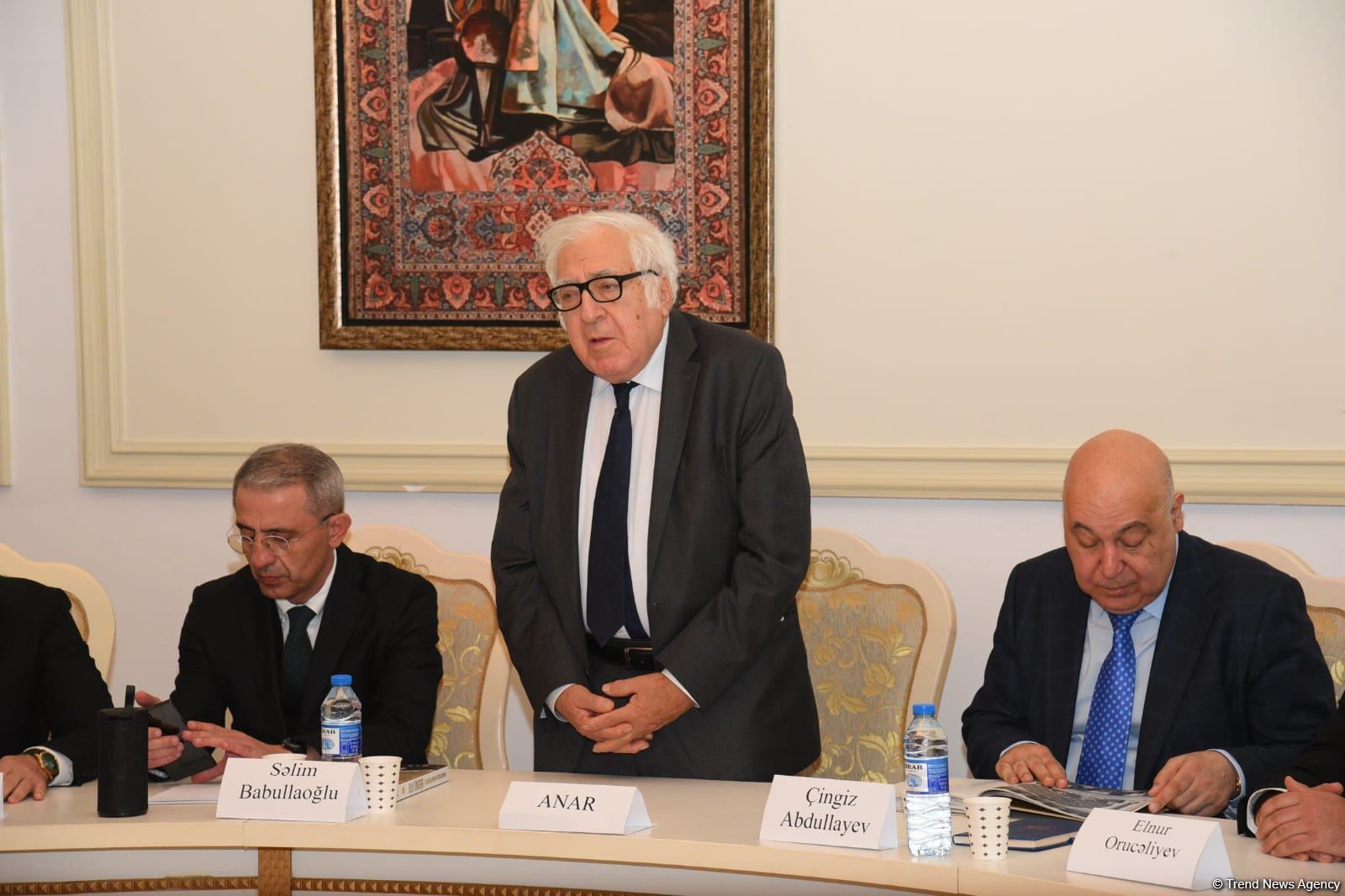 “Ulu Öndər silahdaşlarının xatirələrində" adlı kitab ictimaiyyətə təqdim olunub (FOTO)